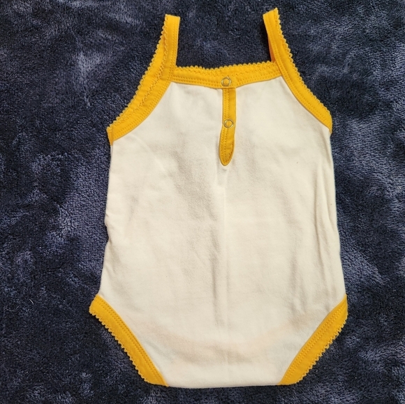 Baby girl Rainbow onsie size 6-12 months - Picture 4 of 7